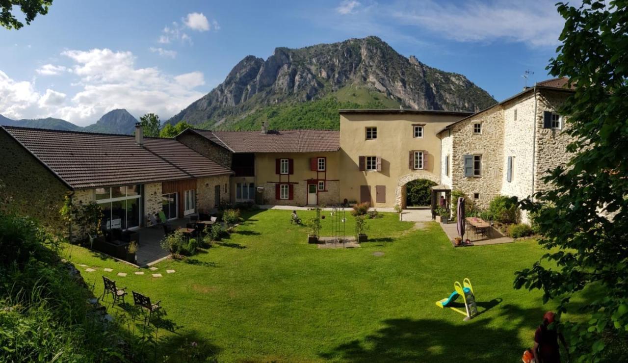 Maison D'Hotes Du Domaine Fournie Hotel Tarascon-sur-Ariege Exterior photo