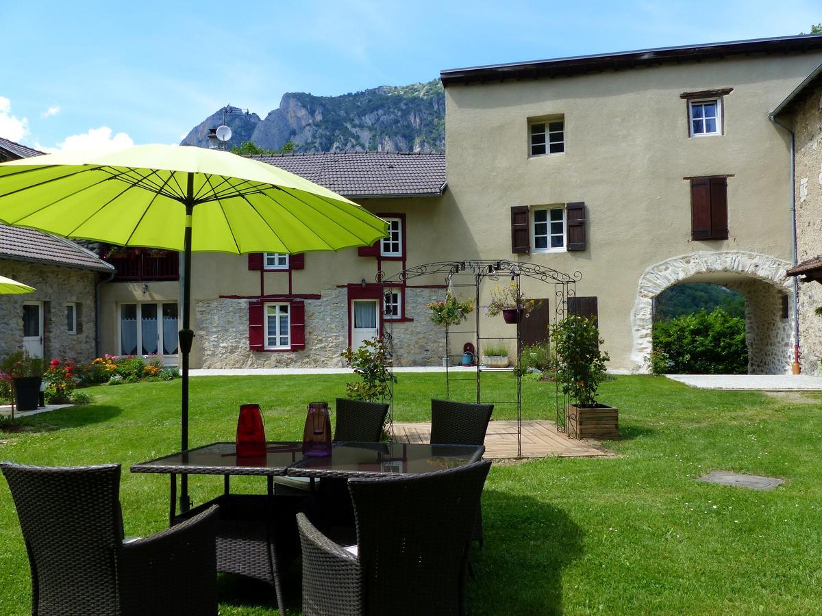 Maison D'Hotes Du Domaine Fournie Hotel Tarascon-sur-Ariege Exterior photo